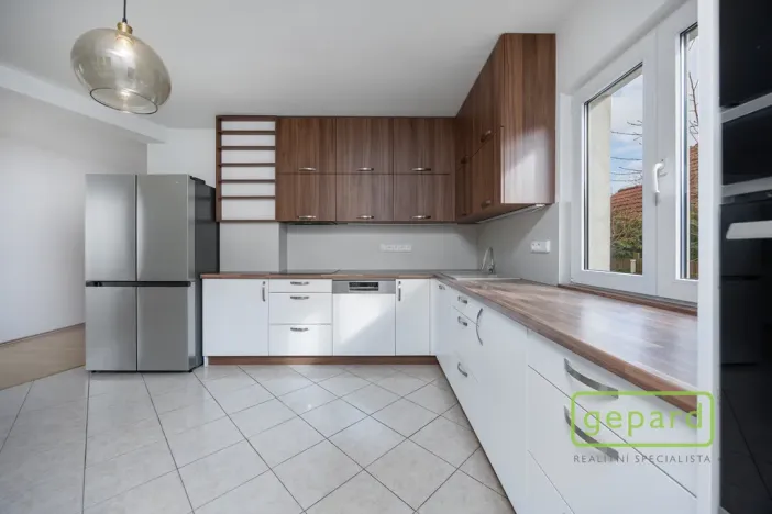 Prodej rodinného domu, Řitka, U vodojemu, 350 m2