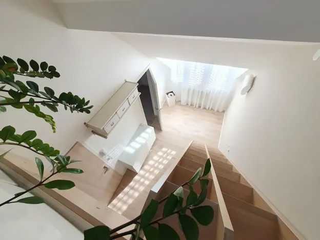 Pronájem bytu 4+1, Praha - Kobylisy, Služská, 128 m2