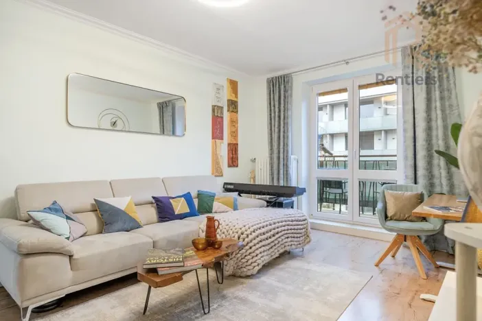 Pronájem bytu 2+1, Praha - Kobylisy, Březiněveská, 69 m2