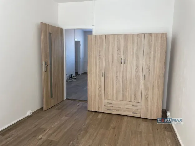 Pronájem bytu 3+1, Břeclav - Charvátská Nová Ves, Na Valtické, 68 m2