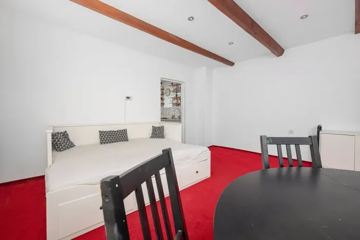 Pronájem bytu 1+1, Liberec, nám. Dr. E. Beneše, 37 m2