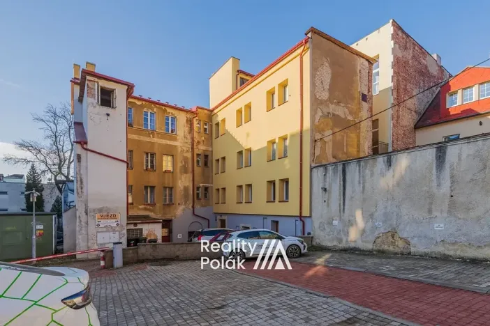 Pronájem bytu 1+1, Liberec, nám. Dr. E. Beneše, 37 m2