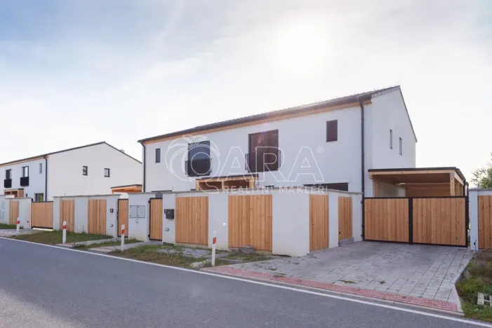 Prodej rodinného domu, Babice, Starobabická, 139 m2