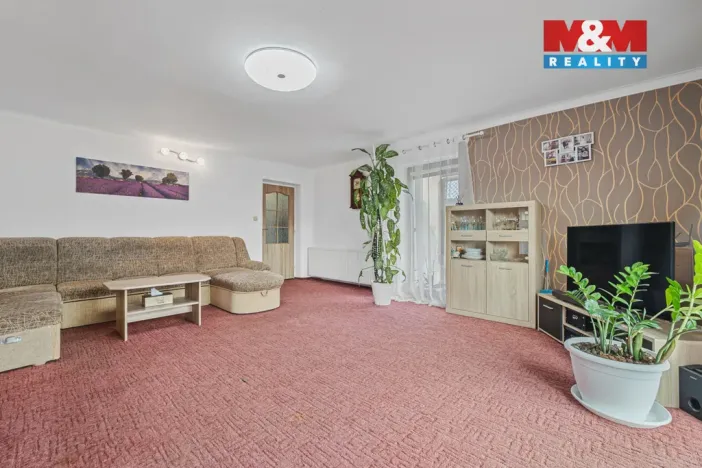 Prodej rodinného domu, Kosořice, 195 m2