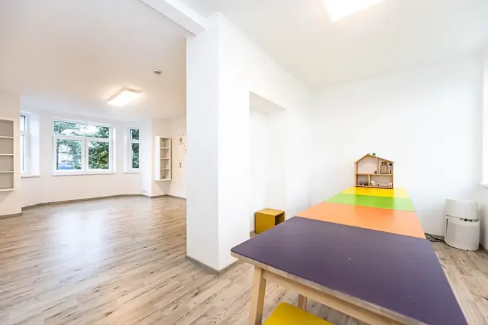 Pronájem komerční nemovitosti, Praha - Štěrboholy, Ústřední, 280 m2