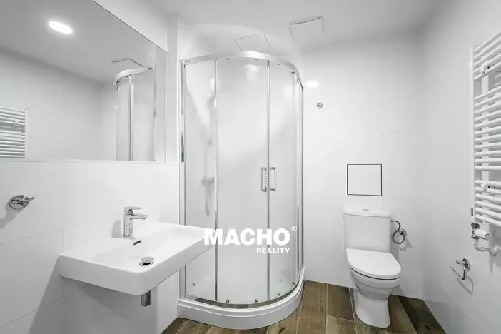 Pronájem bytu 1+kk, Praha - Michle, U plynárny, 31 m2