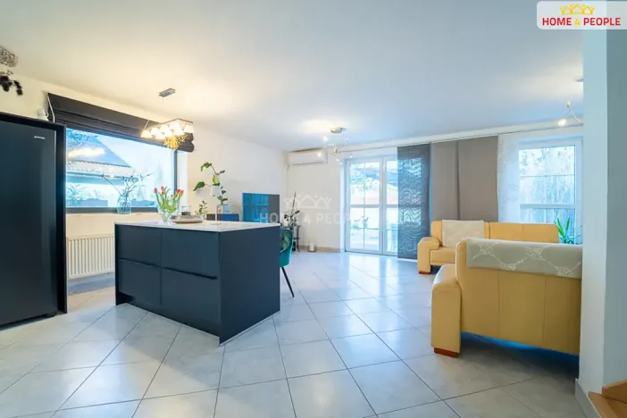 Prodej rodinného domu, Jesenice, Šeříková, 110 m2