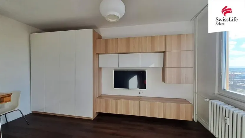 Prodej bytu 2+kk, Pardubice, nábřeží Závodu míru, 42 m2