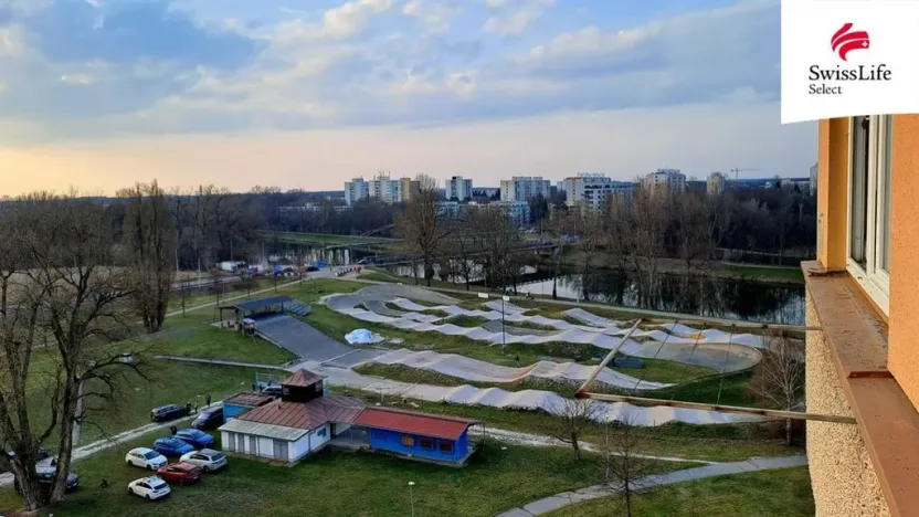 Prodej bytu 2+kk, Pardubice, nábřeží Závodu míru, 42 m2