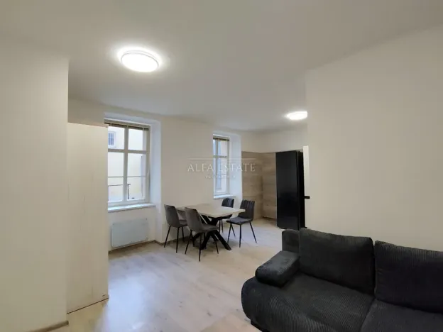Prodej bytu 3+kk, Karlovy Vary, nábřeží Jana Palacha, 91 m2
