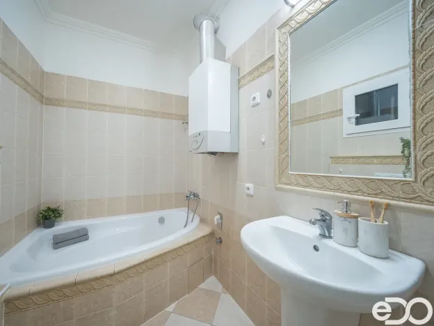 Prodej bytu 2+1, Praha, Na Jezerce, 66 m2