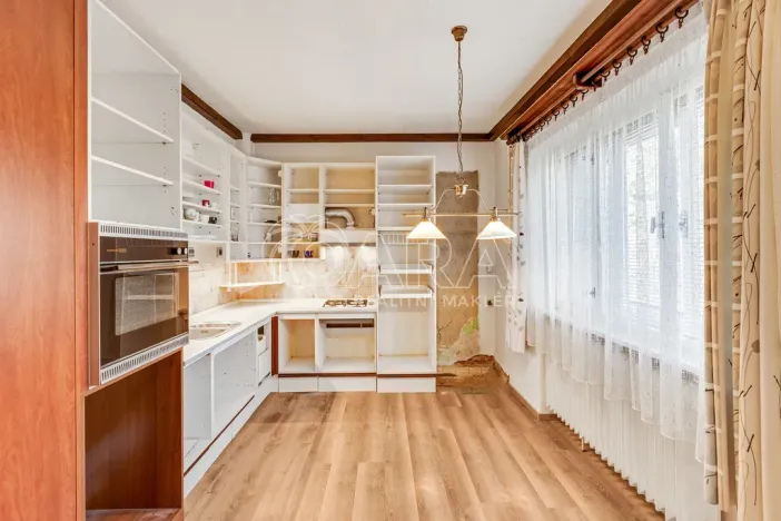 Prodej rodinného domu, Průhonice, Školní, 200 m2