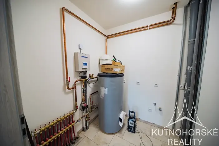 Prodej rodinného domu, Červené Pečky, Husova, 177 m2