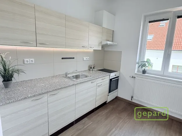 Pronájem bytu 2+1, Dobříš, náměstí Svobody, 64 m2