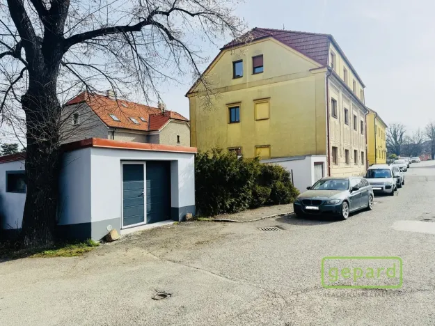 Pronájem bytu 2+1, Dobříš, náměstí Svobody, 64 m2