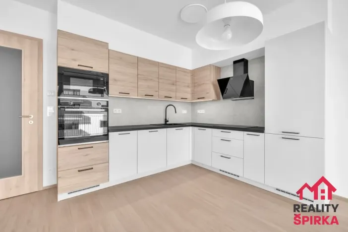 Pronájem bytu 2+kk, Ústí nad Orlicí, Kladská, 62 m2