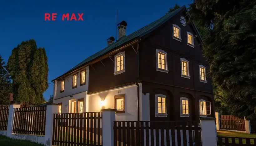 Prodej rodinného domu, Nový Oldřichov, 265 m2