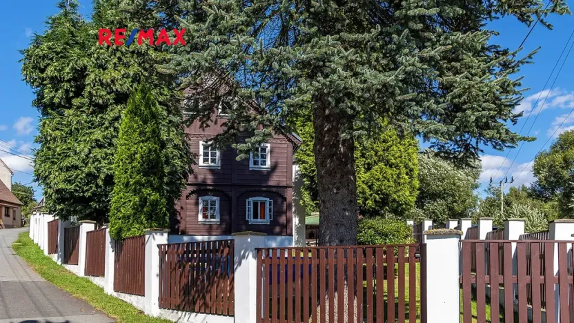 Prodej rodinného domu, Nový Oldřichov, 265 m2