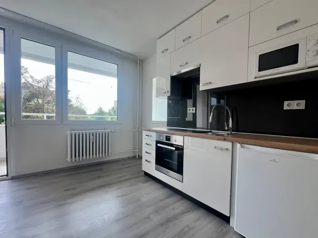 Pronájem bytu 1+kk, Kladno, Vodárenská, 32 m2