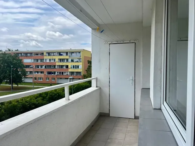 Pronájem bytu 1+kk, Kladno, Vodárenská, 32 m2