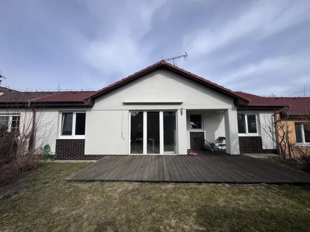 Pronájem rodinného domu, Všestary, Azalková, 124 m2