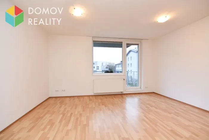 Pronájem bytu 1+kk, Beroun - Beroun-Město, V Zahradách, 36 m2