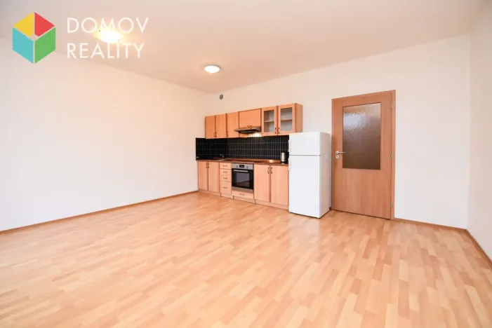 Pronájem bytu 1+kk, Beroun - Beroun-Město, V Zahradách, 36 m2