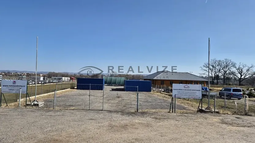 Prodej komerčního pozemku, Planá, 1983 m2