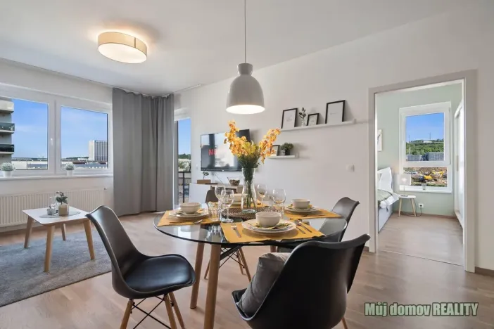Pronájem bytu 2+kk, Praha - Hloubětín, Laponská, 49 m2
