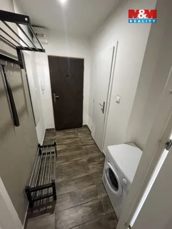 Pronájem bytu 1+kk, Ostrava - Moravská Ostrava, U Parku, 28 m2