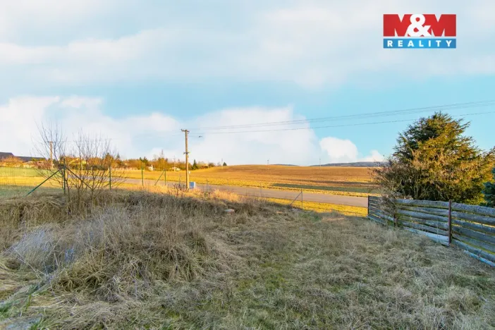 Prodej pozemku pro bydlení, Břasy - Kříše, 733 m2