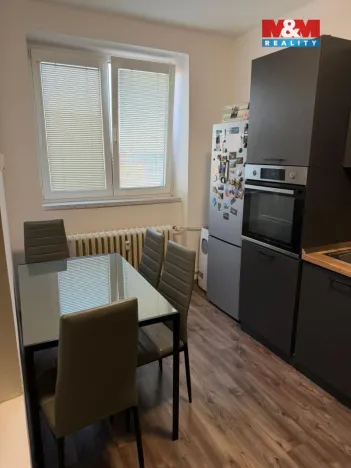 Pronájem bytu 2+1, Ostrava - Poruba, Porubská, 60 m2