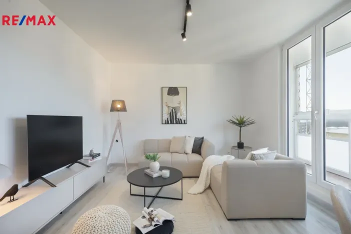 Prodej bytu 3+1, Meziboří, J. A. Komenského, 67 m2