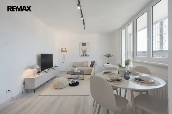 Prodej bytu 3+1, Meziboří, J. A. Komenského, 67 m2