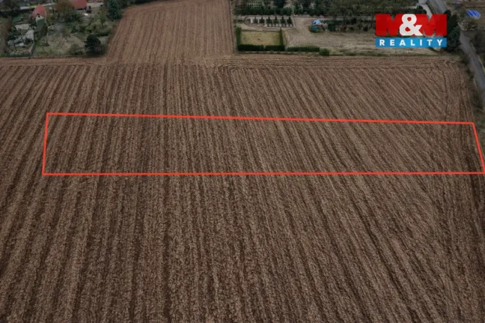 Prodej pole, Úvaly, 5001 m2