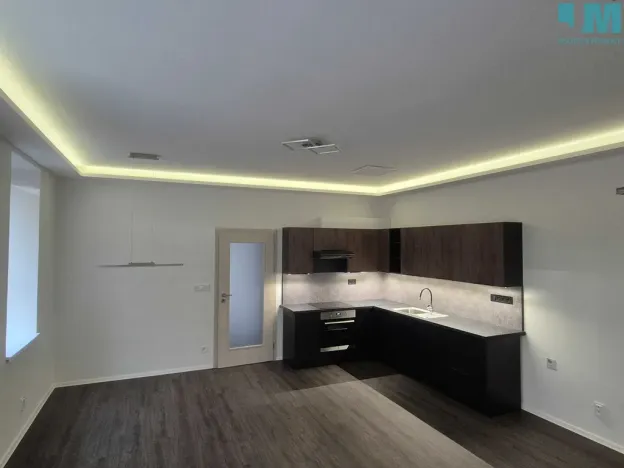 Pronájem bytu 2+kk, Třebíč, Úvoz, 62 m2