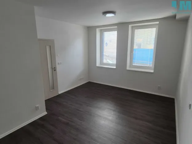 Pronájem bytu 2+kk, Třebíč, Úvoz, 62 m2