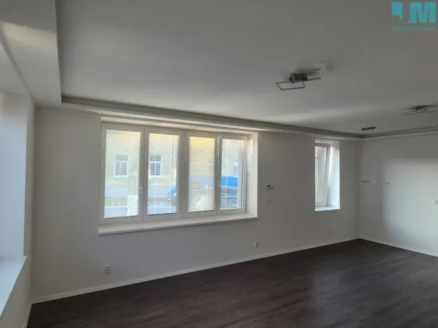 Pronájem bytu 2+kk, Třebíč, Úvoz, 62 m2