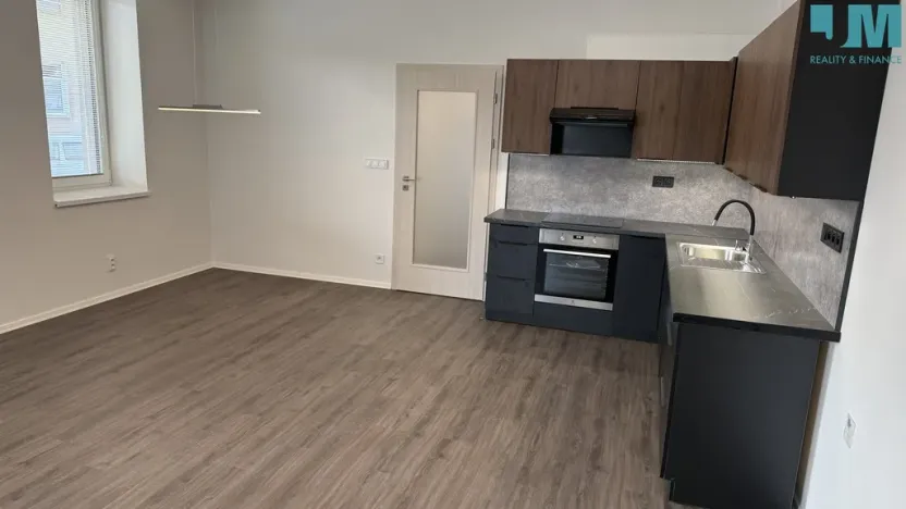 Pronájem bytu 2+kk, Třebíč, Úvoz, 62 m2