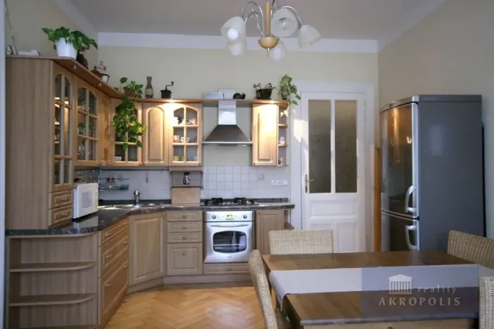 Prodej bytu 3+kk, Praha - Nové Město, Plavecká, 73 m2