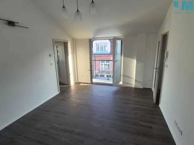 Pronájem bytu 2+kk, Třebíč, Úvoz, 46 m2