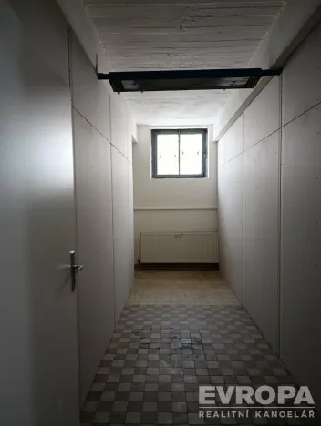 Pronájem skladu, Liberec - Liberec III-Jeřáb, Hanychovská, 10 m2
