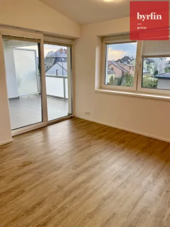 Pronájem bytu 2+kk, Opava, Ovocná, 64 m2