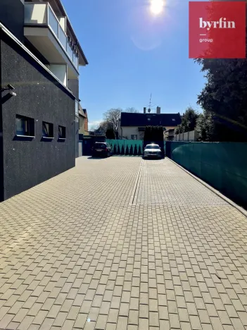 Pronájem bytu 2+kk, Opava, Ovocná, 64 m2