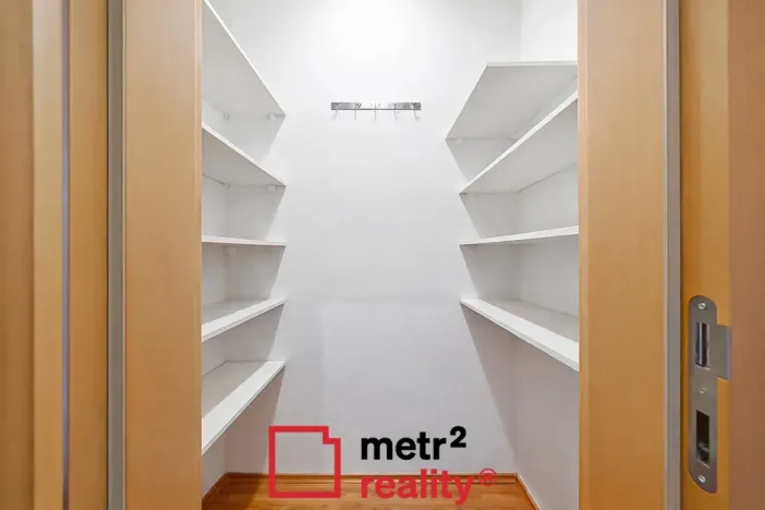 Prodej bytu 3+kk, Olomouc, Družební, 83 m2