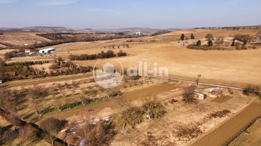 Prodej pozemku pro bydlení, Mouřínov, 1105 m2