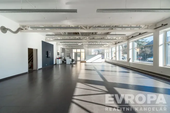 Prodej obchodního prostoru, Vrchlabí, Pražská, 265 m2