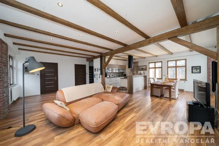 Prodej obchodního prostoru, Vrchlabí, Pražská, 265 m2