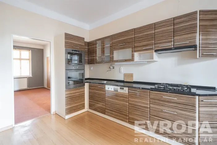 Prodej obchodního prostoru, Vrchlabí, Pražská, 265 m2