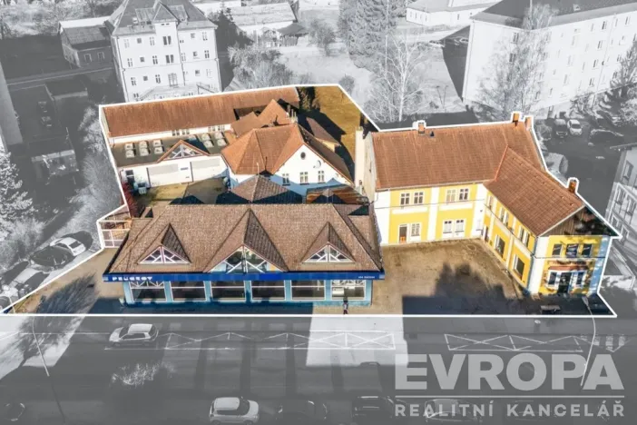 Prodej komerční nemovitosti, Vrchlabí, Pražská, 1523 m2